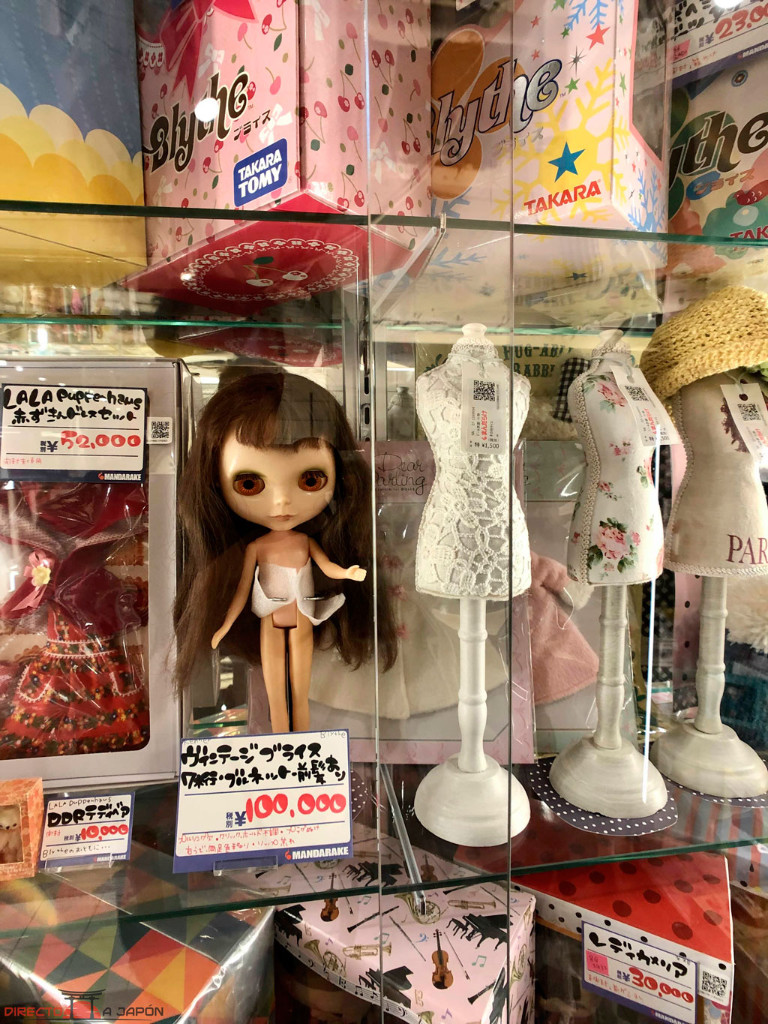 deshonesto Bolos banda Las muñecas Blythe en Japón