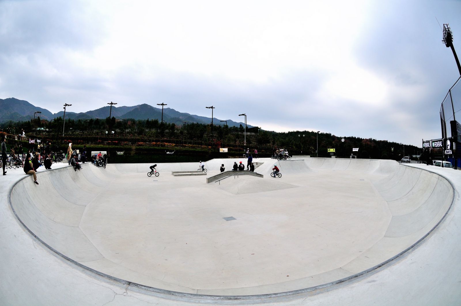 Nakatsugawa skate park